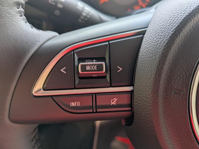 ジムニー ＸＣ　届出済未使用車　衝突被害軽減ブレーキ　コーナーセンサー　スマートキー　アイドリングストップ　ＬＥＤヘッドライト　クルーズコントロール　アルミホイール　シートヒーター　電動格納ドアミラー４ＷＤ（16枚目）