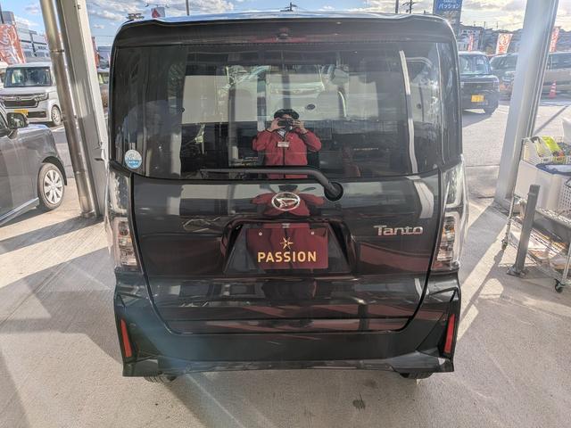 タント カスタムＸ　届出済未使用車　両側電動スライドドア　衝突被害軽減ブレーキ　コーナーセンサー　スマートキー　アルミホイール　アイドリングストップ　バックカメラ　ＬＥＤヘッドライト　シートヒーター　電動格納ドアミラー（9枚目）