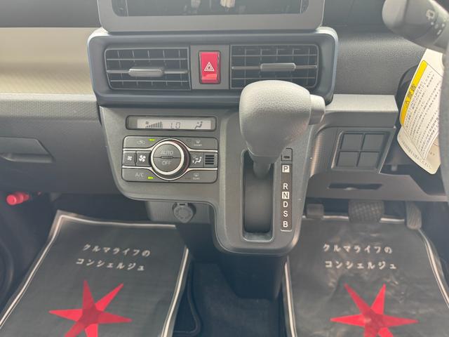 タント Ｌ　届出済未使用車　両側スライドドア　衝突被害軽減ブレーキ　コーナーセンサー　スマートキー　電動格納ドアミラー　ＬＥＤヘッドライト　バックカメラ　アイドリングストップ　ベンチシート　横滑り防止機能（13枚目）