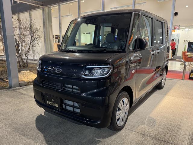 タント Ｌ　届出済未使用車　両側スライドドア　衝突被害軽減ブレーキ　コーナーセンサー　スマートキー　電動格納ドアミラー　ＬＥＤヘッドライト　バックカメラ　アイドリングストップ　ベンチシート　横滑り防止機能（5枚目）