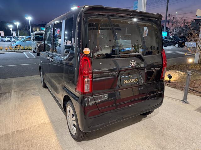 タント Ｌ　届出済未使用車　両側スライドドア　衝突被害軽減ブレーキ　コーナーセンサー　スマートキー　電動格納ドアミラー　ＬＥＤヘッドライト　バックカメラ　アイドリングストップ　ベンチシート　横滑り防止機能（10枚目）