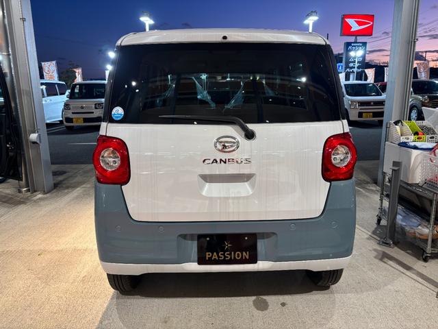 ムーヴキャンバス ストライプスＸ　届出済未使用車　両側電動スライドドア　衝突被害軽減ブレーキ　コーナーセンサー　スマートキー　アイドリングストップ　電動格納ドアミラー　横滑り防止機　ベンチシート　オートエアコン　レンタカーアップ（9枚目）