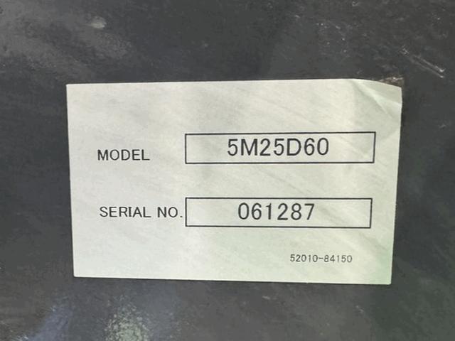 三菱 　フォークリフト・型式ＦＤＥ２５Ｔ・燃料タイプディーゼル（軽油）・荷重０．６ｔ・揚高６．０ｍ・マスト３段フルフリー・サイドシフト　公道走行可　アワーメーター１０４４（15枚目）