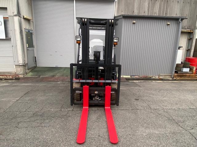 日本 　ニチユフォークリフト・型式ＦＢ２５Ｐ－８０－３Ｆ４３０ＳＦ・燃料タイプバッテリー・最大荷重２．４ｔ・最大揚高４．３ｍ・マスト３段フルフリー・サイドシフト　公道走行可　アワーメーター１６４８ｈ（6枚目）