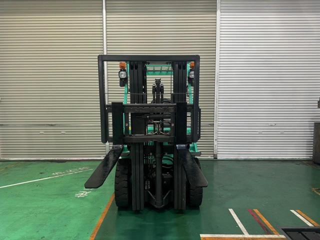 三菱  フォークリフト・型式KFDE25T・燃料タイプディーゼル(軽油)・荷重2.1t・揚高4.3M・マスト3段フルフリーサイドシフト5SS25DM 公道走行可 アワーメーター1466h(14枚目)