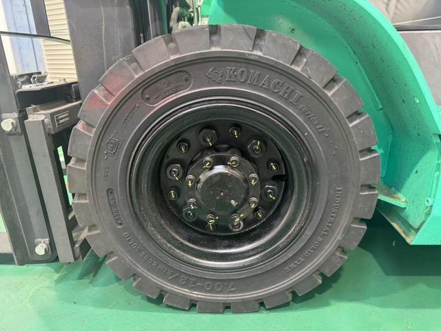 三菱  フォークリフト・型式KFDE25T・燃料タイプディーゼル(軽油)・荷重2.1t・揚高4.3M・マスト3段フルフリーサイドシフト5SS25DM 公道走行可 アワーメーター1466h(16枚目)