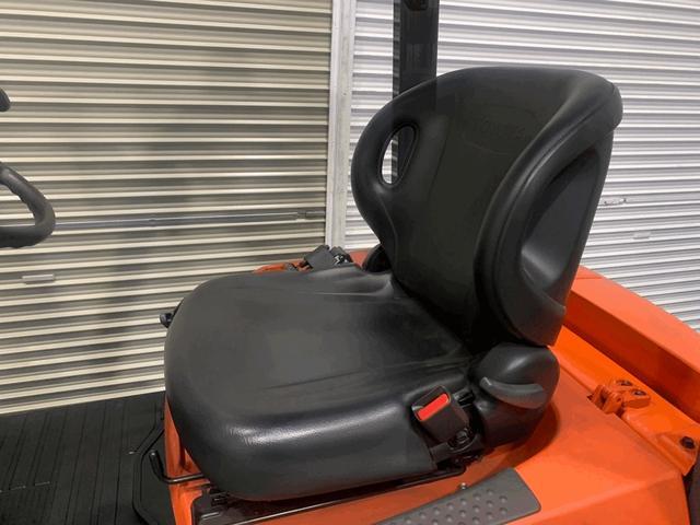 トヨタ 　フォークリフト・型式８ＦＢ１５・燃料タイプバッテリー・荷重１．５ｔ・揚高３．１Ｍ・マスト２段・アタッチメント無し（10枚目）