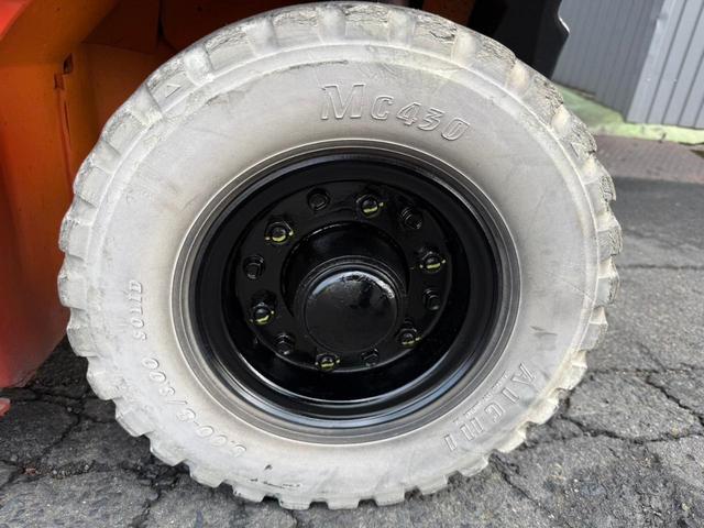 トヨタ 　フォークリフト型式８ＦＢＬ１５・燃料タイプバッテリー・荷重１．５ｔ・揚高３．０ｍ・マストの種類２段・アタッチメント名サイドシフト（14枚目）