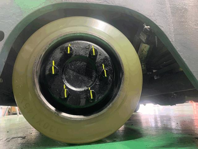 トヨタ 　フォークリフト・型式７ＦＢＲ１５・燃料タイプバッテリー・最大荷重１．５ｔ・最大揚高４．０ｍ・マストの種類２段・ＳＶ　公道走行可　アワーメーター１２１３６ｈ（13枚目）