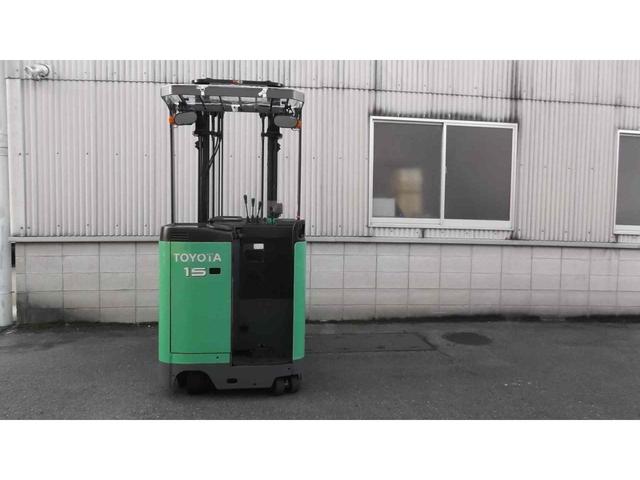 トヨタ  中古フォークリフト・7FBR15・燃料タイプバッテリー・バッテリーリーチ・最大荷重1.5t・最大揚高4.0m・2段マスト 公道走行可 アワーメーター14030h(5枚目)