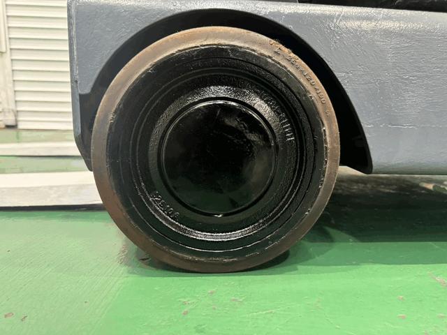 トヨタ  フォークリフト・型式7FBR15・燃料タイプバッテリー・最大荷重1.5t・最大揚高3.0m・マストの種類2段 公道走行可 6,680h(15枚目)