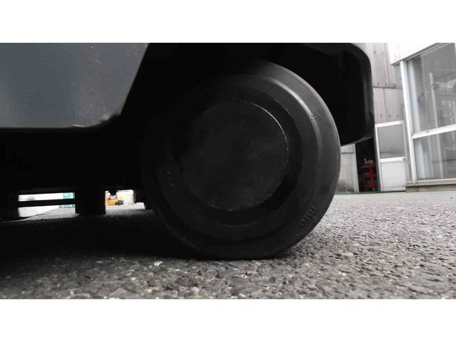 トヨタ  フォークリフト・型式7FBR15・燃料タイプバッテリー・最大荷重1.5t・最大揚高4.0m・マストの種類2段・VHPE-SV 公道走行可 8,793h(9枚目)