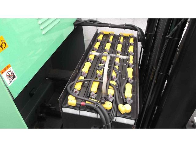 トヨタ  フォークリフト・型式7FBR15・燃料タイプバッテリー・最大荷重1.5t・最大揚高4.0m・マストの種類2段・VHPE-SV 公道走行可 11,156h(12枚目)