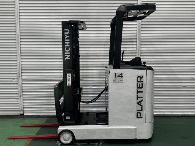 日本 　ニチユフォークリフト型式ＦＢＲＭＷ１４－８５－４３０Ｍ・燃料タイプバッテリー・荷重１．４ｔ・揚高４．３ｍマストの種類３段フルフリー・アタッチメント名無し（3枚目）
