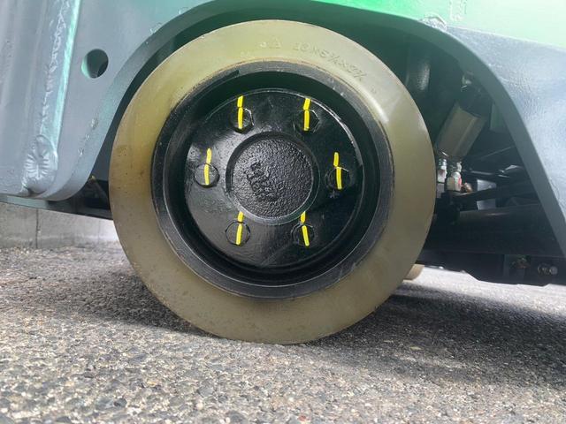 トヨタ 　フォークリフト・型式８ＦＢＲ１５・燃料タイプバッテリー・荷重０．９ｔ・揚高６．０Ｍ・マスト３段フルフリー・アタッチメント無し　　公道走行可　アワーメーター２６７４ｈ（7枚目）
