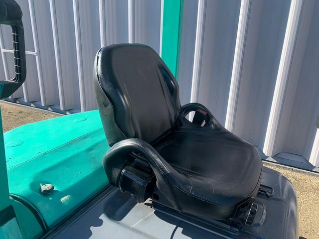 三菱 　フォークリフト・型式ＦＤＥ２５Ｔ・燃料タイプディーゼル（軽油）・荷重２．５ｔ・揚高３．０Ｍ・マスト２段・アタッチメント無し　アワーメーター１，８９５ｈ（8枚目）