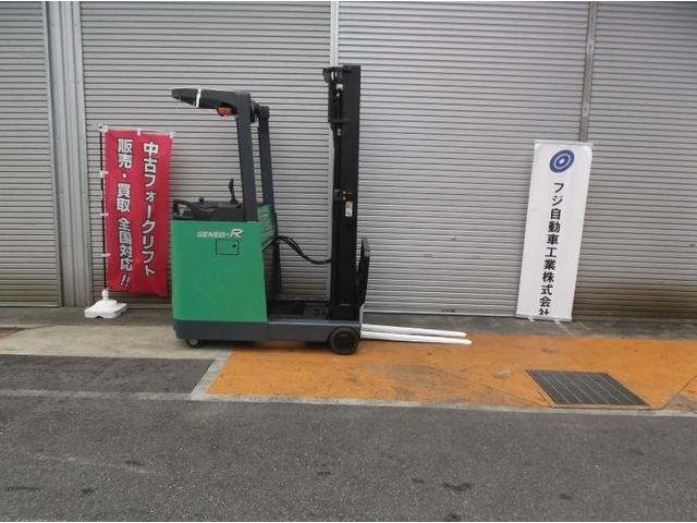 トヨタ  フォークリフト・型式7FBR15・燃料タイプバッテリー・最大荷重1.5t・最大揚高4.0m・マストの種類2段 公道走行可 アワーメーター9887h(3枚目)