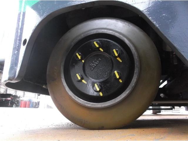 トヨタ  フォークリフト・型式7FBR15・燃料タイプバッテリー・最大荷重1.5t・最大揚高4.0m・マストの種類2段 公道走行可 アワーメーター9887h(9枚目)