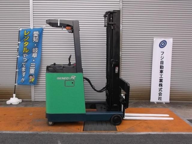 トヨタ  フォークリフト・型式7FBR15・燃料タイプバッテリー・最大荷重1.3t・最大揚高4.0m・マストの種類2段・サイドシフトVSFL280-48 公道走行可 アワーメーター9851h(3枚目)