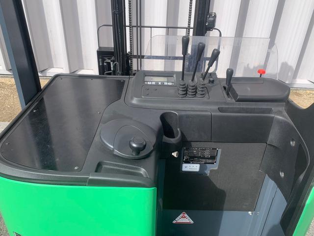 トヨタ 　フォークリフト・型式８ＦＢＲ１５・燃料タイプバッテリー・最大荷重１．５ｔ・最大揚高４．０ｍ・マストの種類２段（14枚目）