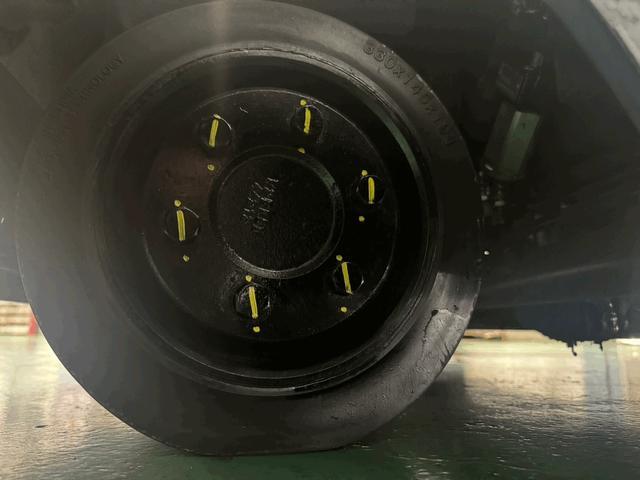 トヨタ  フォークリフト・型式7FBR18・燃料タイプバッテリー・荷重1.8t・揚高4.0M・マスト2段・アタッチメント無し 公道走行可 5,922h(11枚目)