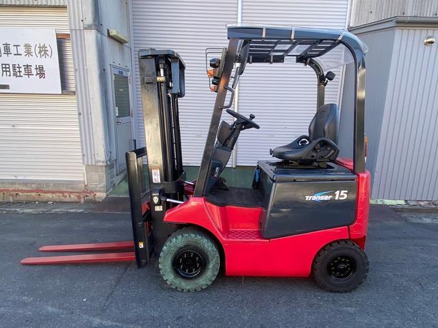 日本  ニチユフォークリフト・型式FB15PN-77-300AF・燃料タイプバッテリー・荷重1.43t・揚高3.0M・マスト2段・アタッチメントフォークシフター 公道走行可 6,168h(4枚目)
