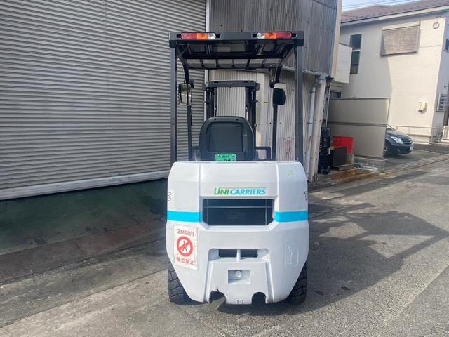 日本  ユニキャリアフォークリフトの・型式FD15T14・燃料タイプディーゼル(軽油)・荷重1.5t・揚高3.0M・マスト2段・アタッチメント無し 公道走行可 アワーメーター1452h(6枚目)