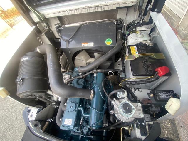 日本  ユニキャリアフォークリフトの・型式FD15T14・燃料タイプディーゼル(軽油)・荷重1.5t・揚高3.0M・マスト2段・アタッチメント無し 公道走行可 アワーメーター1452h(12枚目)