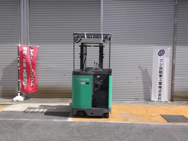 トヨタ  フォークリフト・型式7FBR15・燃料タイプバッテリー・最大荷重1.5t・最大揚高3.0m・マストの種類2段 公道走行可 アワーメーター11020h(5枚目)