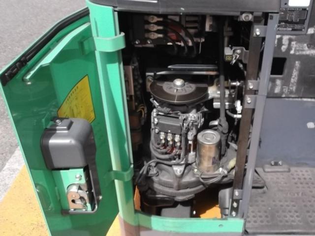 トヨタ  フォークリフト・型式7FBR15・燃料タイプバッテリー・最大荷重1.5t・最大揚高3.0m・マストの種類2段 公道走行可 アワーメーター11020h(13枚目)