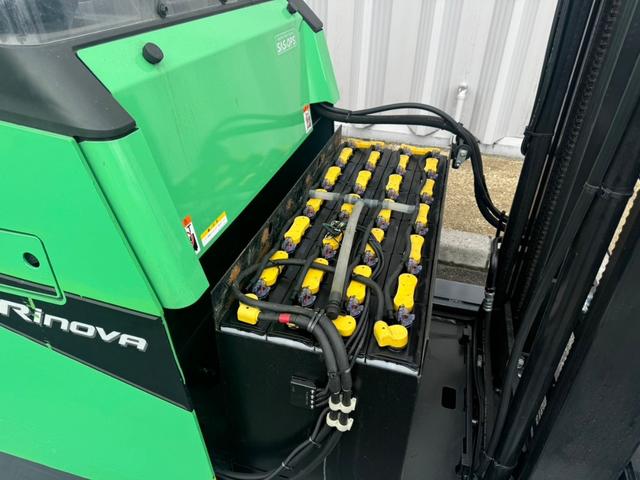 トヨタ  フォークリフトの型式8FBR15・燃料タイプバッテリー・荷重1.5t・揚高3.0m・マストの種類2段・アタッチメント名と型式なし 公道走行可 14,452h(6枚目)