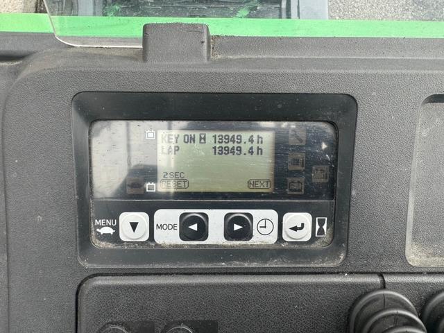 トヨタ  フォークリフトの型式8FBR15・燃料タイプバッテリー・荷重1.5t・揚高3.0m・マストの種類2段・アタッチメント名と型式なし 公道走行可 14,452h(12枚目)