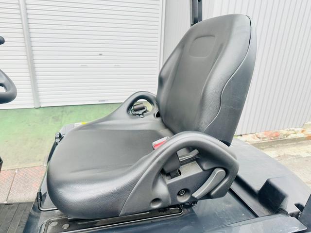 日本 ニチユフォークリフト・FB15P-80-3F430SF・燃料タイプバッテリー・バッテリーカウンター・最大荷重1.4t 最大揚高4.3m・3段フルフリー・サイドシフト 公道走行可(6枚目)