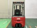 日本 　ニチユフォークリフト・型式ＦＢＴ１５Ｐ－８０－３００ＳＦ・燃料タイプバッテリー・最大荷重１．４ｔ・最大揚高３．０ｍ・マストの種類２段・サイドシフト（8枚目）