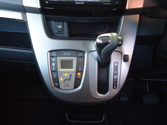 ムーヴ カスタム Xリミテッド SA ダイハツ安全運転支援システムSA搭載/Kenwood SDナビ+TV+バックモニター+Bluetooth/スマートキー/ETC/オートライト機能/アイドリングストップ機構搭載/(13枚目)