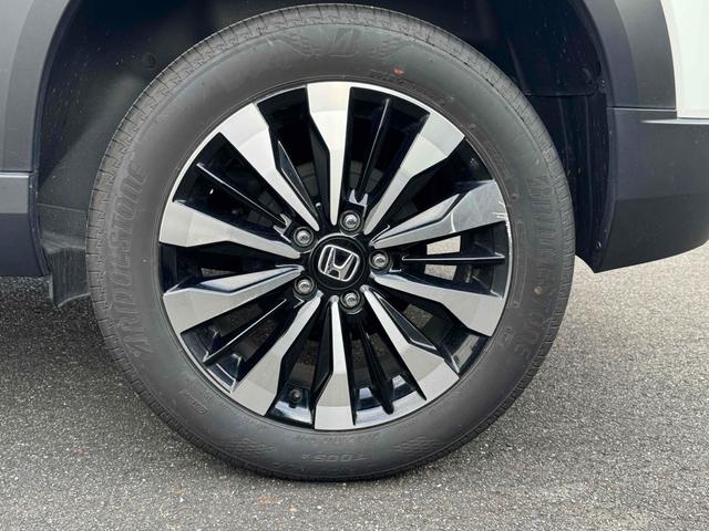 ＷＲ－Ｖ Ｚ＋　９インチ純正ナビ　社外前後ドラレコ　ＥＴＣ　バックカメラ　クリアランスソナー　オートクルーズコントロール　レーンアシスト　衝突被害軽減システム　ＬＥＤヘッドランプ　アルミホイール（13枚目）