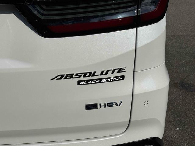 オデッセイハイブリッド ｅ：ＨＥＶアブソルート・ＥＸブラックエディション　ハイブリッド　両側電動スライドドア　クリアランスソナー　オートクルーズコントロール　レーンアシスト　衝突被害軽減システム　ＬＥＤヘッドランプ　電動リアゲート　スマートキー　ＣＶＴ　盗難防止システム（11枚目）