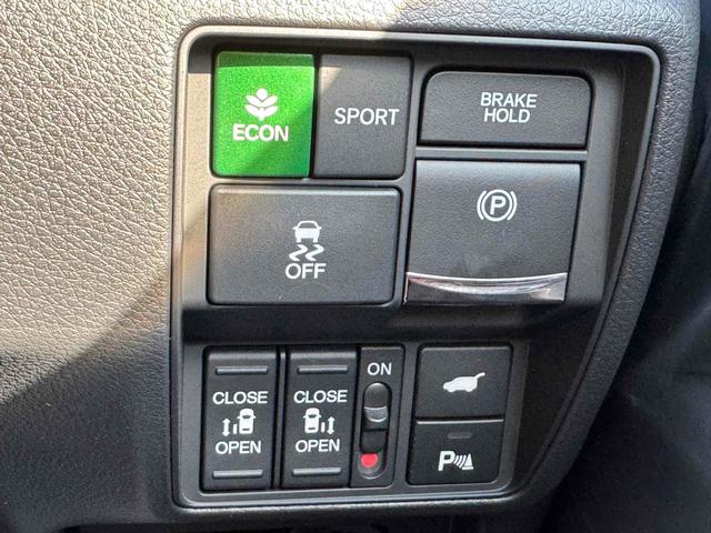 オデッセイハイブリッド ｅ：ＨＥＶアブソルート・ＥＸブラックエディション　ハイブリッド　両側電動スライドドア　クリアランスソナー　オートクルーズコントロール　レーンアシスト　衝突被害軽減システム　ＬＥＤヘッドランプ　電動リアゲート　スマートキー　ＣＶＴ　盗難防止システム（20枚目）