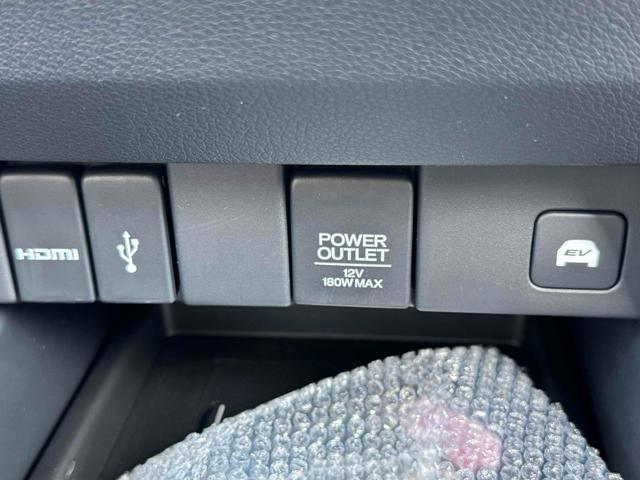 オデッセイハイブリッド ｅ：ＨＥＶアブソルート・ＥＸブラックエディション　ハイブリッド　両側電動スライドドア　クリアランスソナー　オートクルーズコントロール　レーンアシスト　衝突被害軽減システム　ＬＥＤヘッドランプ　電動リアゲート　スマートキー　ＣＶＴ　盗難防止システム（21枚目）