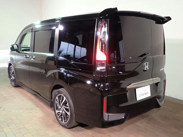 ステップワゴンスパーダ スパーダ・クールスピリットホンダセンシング　７人乗り　純正９インチナビ　フルセグＴＶ　ＵＳＢ＆ＢＴ＆ＨＤＭＩ接続可能　バックカメラ　ＥＴＣ　純正フリップダウンモニター　ワンオーナー　両側パワスラ　シートヒーター　ＬＥＤオートライト　禁煙車（31枚目）