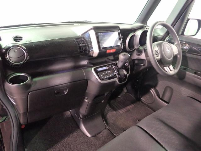 Ｎ－ＢＯＸカスタム Ｇ・Ｌパッケージ　社外ナビ　フルセグＴＶ　ＢＴ接続可能　バックカメラ　左側パワスラ　ＨＩＤオートライト　インテリキー　プッシュスタート　純正１４インチアルミ　スペアキー（21枚目）