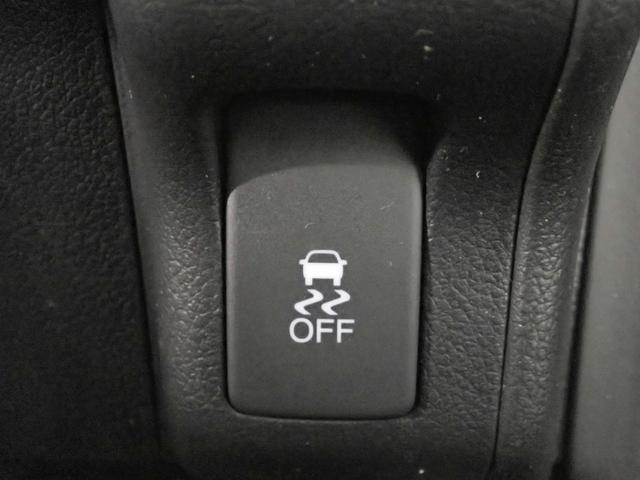 N-BOXカスタム G・ターボLパッケージ 社外9インチナビ フルセグTV USB&BT接続可能 バックカメラ ETC ワンオーナー 両側パワスラ クルーズC ハーフレザーシート インテリキー プッシュスタート HIDオートライト 禁煙車(13枚目)