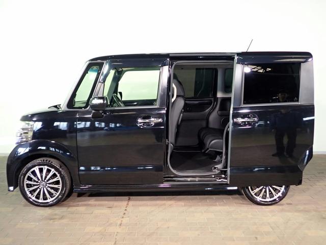 N-BOXカスタム G・ターボLパッケージ 社外9インチナビ フルセグTV USB&BT接続可能 バックカメラ ETC ワンオーナー 両側パワスラ クルーズC ハーフレザーシート インテリキー プッシュスタート HIDオートライト 禁煙車(30枚目)