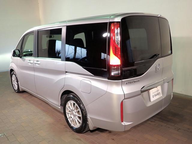 ステップワゴン G 8人乗り 社外ナビ フルセグTV USB&BT接続 バックカメラ ETC 社外フリップダウンモニター ワンオーナー 両側パワスラ クルーズC LEDオートライト Aストップ インテリキー 社外アルミ(31枚目)