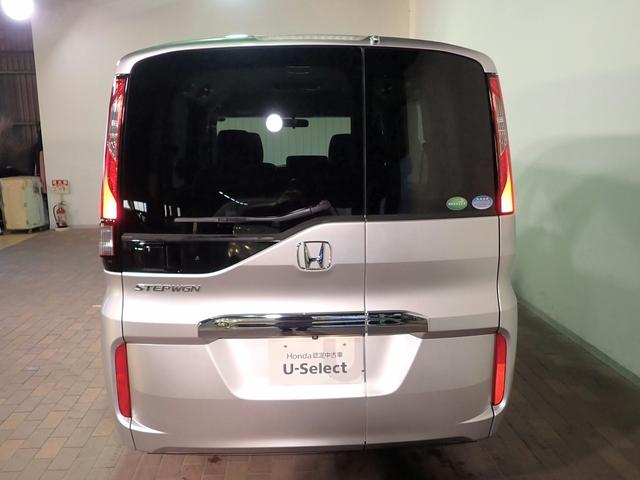 ステップワゴン G 8人乗り 社外ナビ フルセグTV USB&BT接続 バックカメラ ETC 社外フリップダウンモニター ワンオーナー 両側パワスラ クルーズC LEDオートライト Aストップ インテリキー 社外アルミ(32枚目)