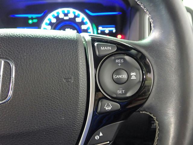 オデッセイハイブリッド ハイブリッドアブソルート・ホンダセンシンアドバンスP 7人乗り 純正ナビ フルセグTV USB&BT&HDMI接続可能 マルチビューカメラ ETC ワンオーナー 両側パワスラ レーダークルーズC ブラインドスポットモニター パワーシート 禁煙車(10枚目)