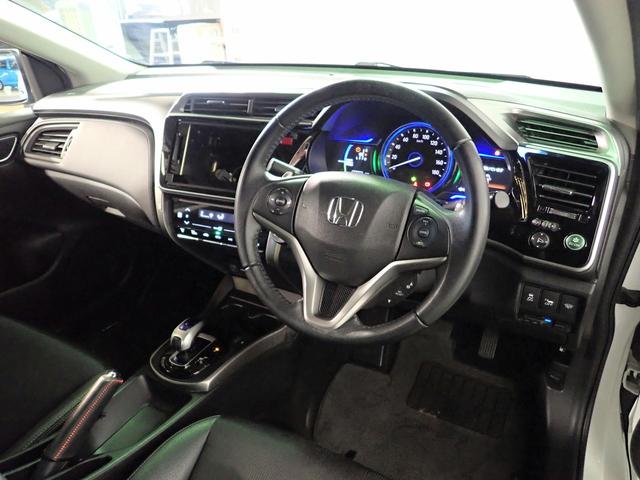 グレイス ハイブリッドEX ETC ナビ装着パッケージ 安心パッケージ クルーズC シートヒーター LEDオートライト ハーフレザーシート インテリキー プッシュスタート Aストップ 純正16インチアルミ スペアキー(19枚目)