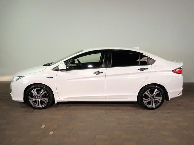 グレイス ハイブリッドEX ETC ナビ装着パッケージ 安心パッケージ クルーズC シートヒーター LEDオートライト ハーフレザーシート インテリキー プッシュスタート Aストップ 純正16インチアルミ スペアキー(28枚目)