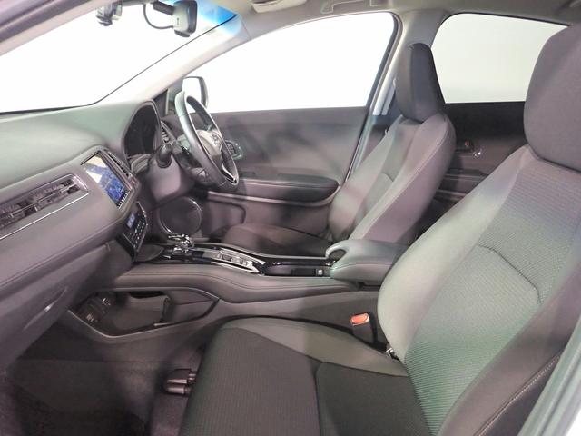 ヴェゼル ハイブリッドX・ホンダセンシング 純正8インチナビ フルセグTV USB&BT&HDMI接続可能 バックカメラ ETC ワンオーナー レーダークルーズC LEDオートライト インテリキー プッシュスタート 純正16インチアルミ(24枚目)