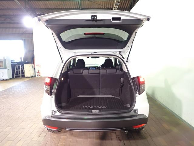 ヴェゼル ハイブリッドX・ホンダセンシング 純正8インチナビ フルセグTV USB&BT&HDMI接続可能 バックカメラ ETC ワンオーナー レーダークルーズC LEDオートライト インテリキー プッシュスタート 純正16インチアルミ(26枚目)